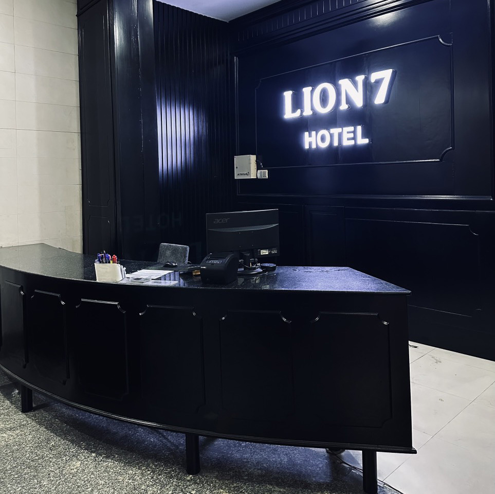 Lion 7 Hotel